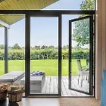4 Bedroom Awesome In *
