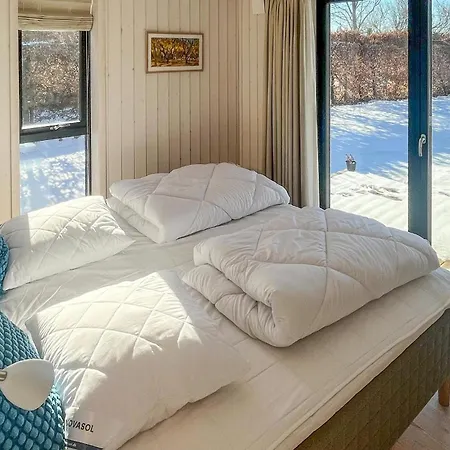 4 Bedroom Awesome In * Hornbæk
