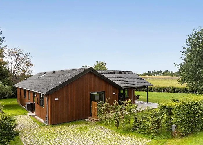 4 Bedroom Awesome In * Hornbæk